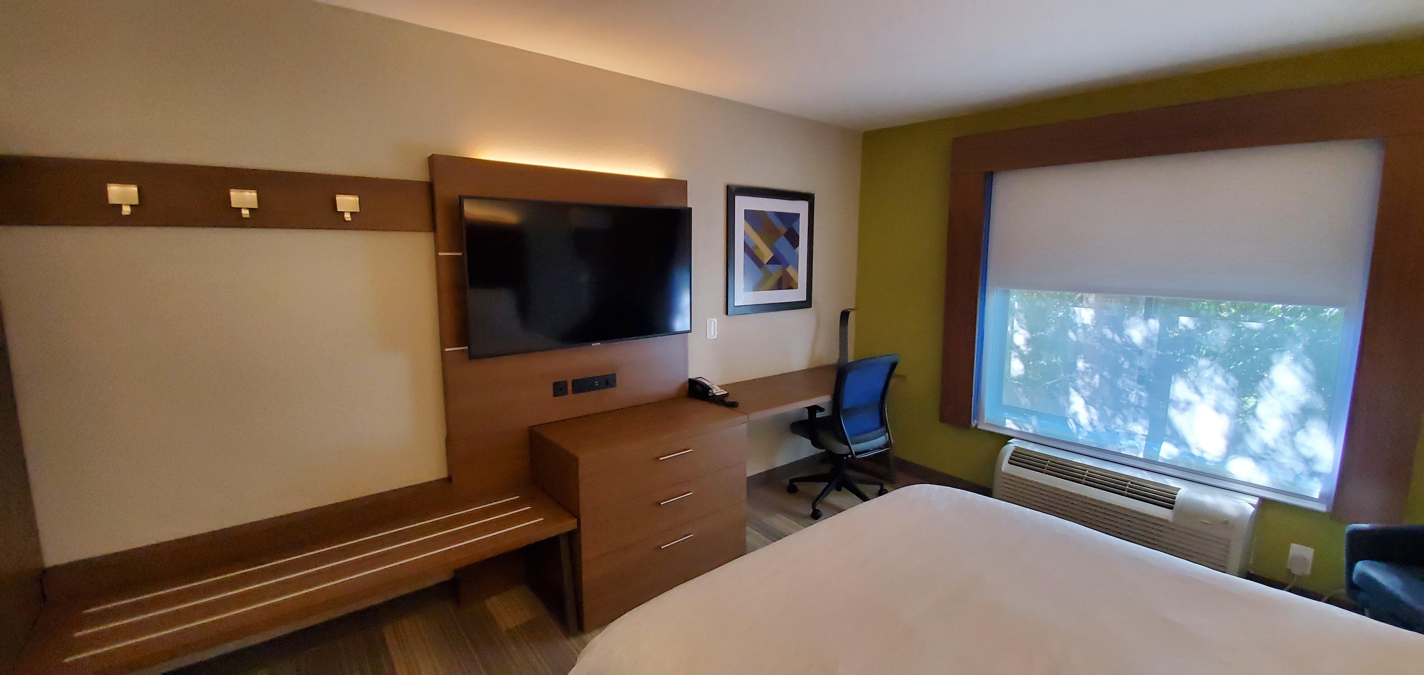 Holiday Inn Express Hotel & Suites Kinston By Ihg Exterior photo