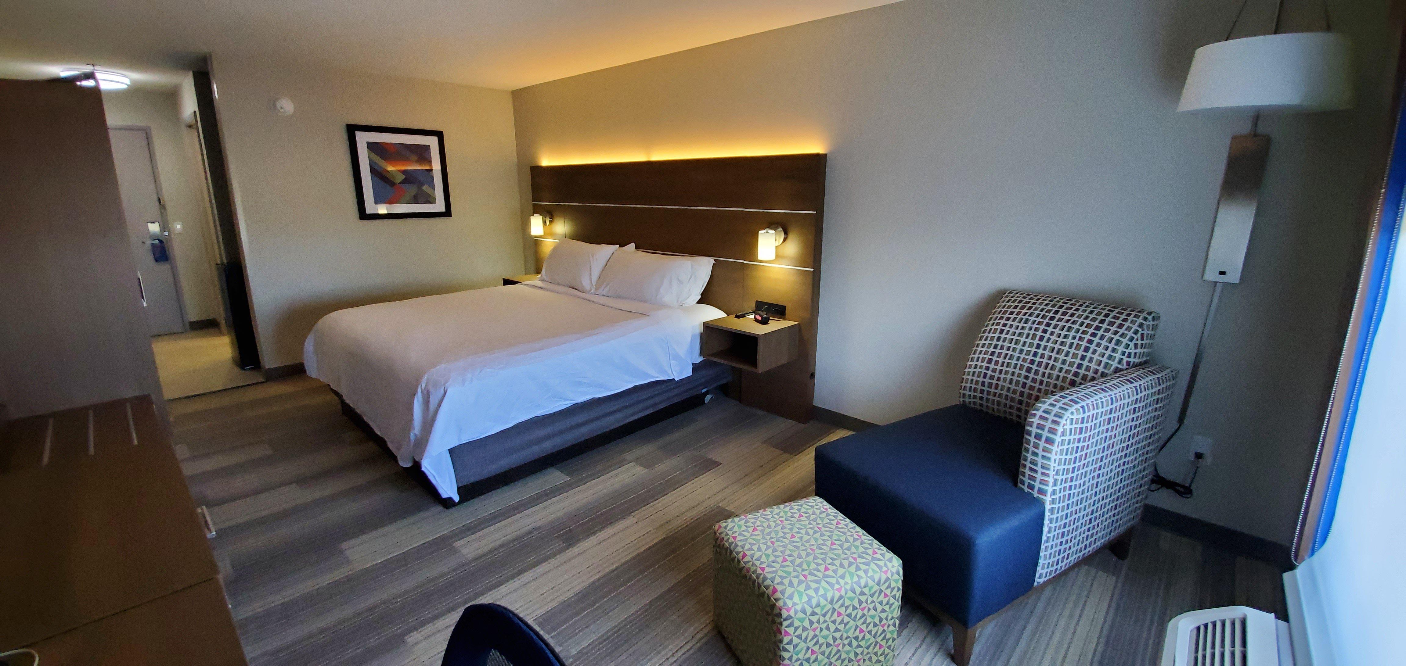 Holiday Inn Express Hotel & Suites Kinston By Ihg Exterior photo