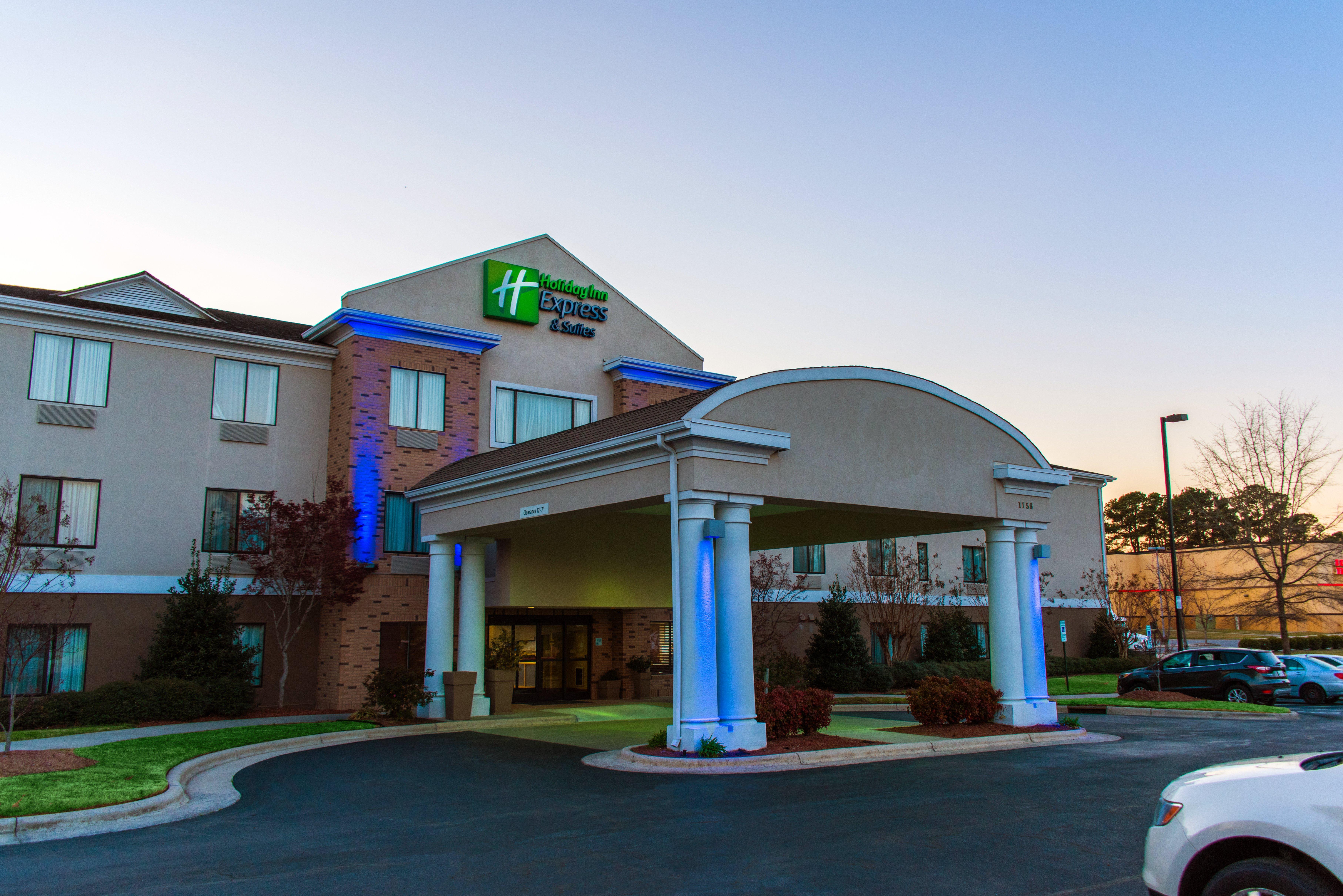 Holiday Inn Express Hotel & Suites Kinston By Ihg Exterior photo